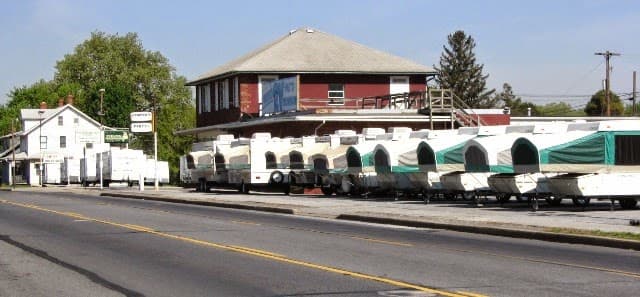 Pop-up campers lined up on the lot at Etnoyer's RV World in Highspire, PA